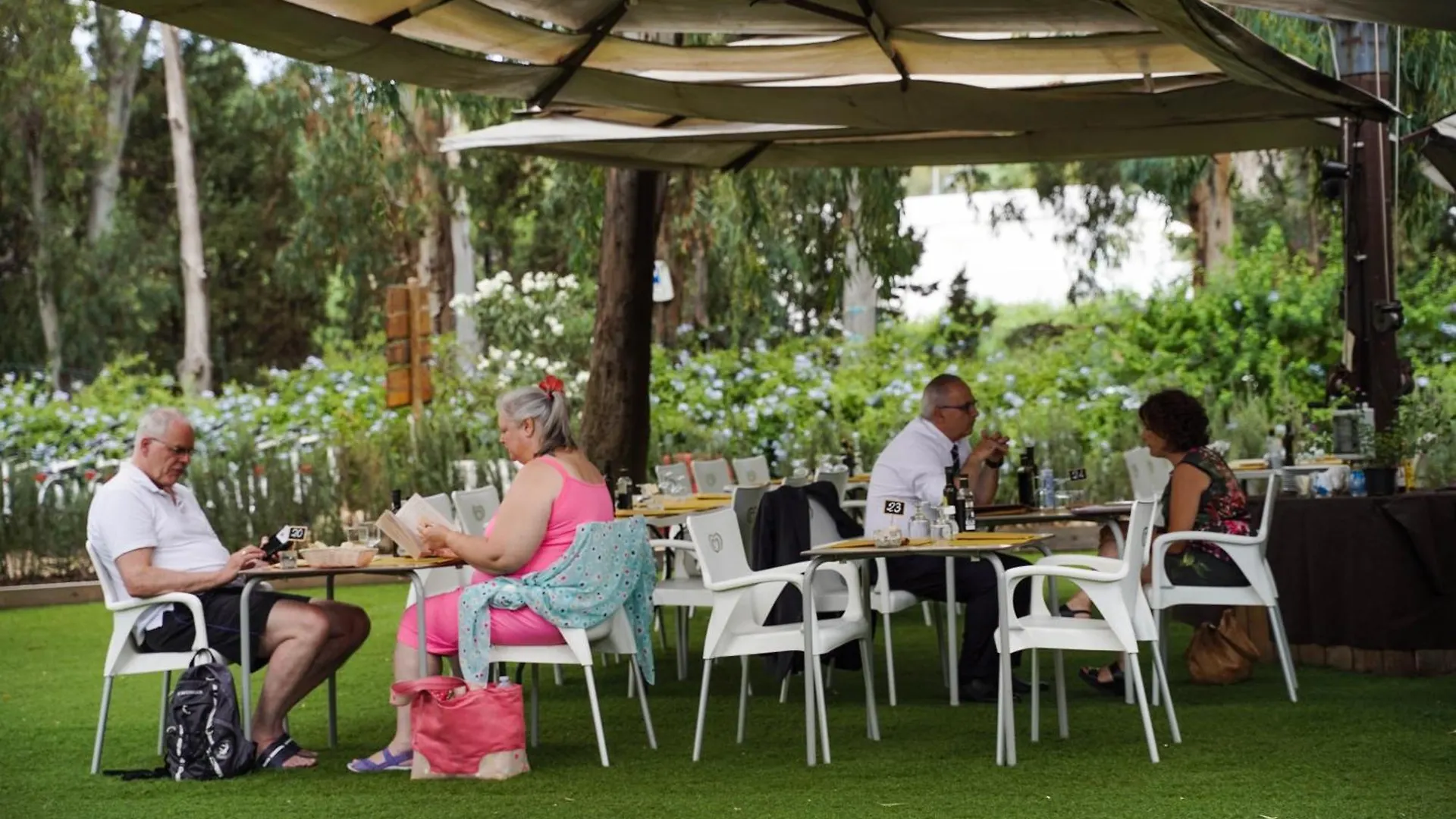 Camping Village Flumendosa Santa Margherita di Pula Kemping